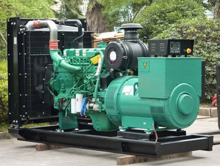 兴化710kw康明斯柴油发电机组图片 兴化710kw康明斯柴油发电机组图片